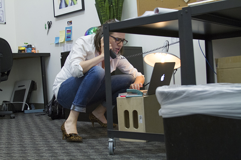 i tried a squatting desk for a month and here s what happened